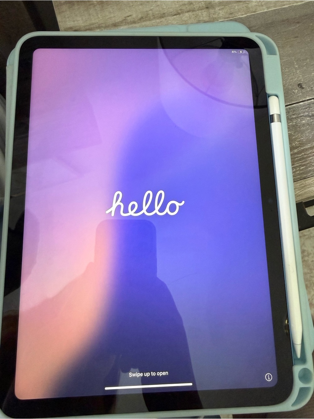 IPad 10 with Apple Pencil - Picture 6 of 6